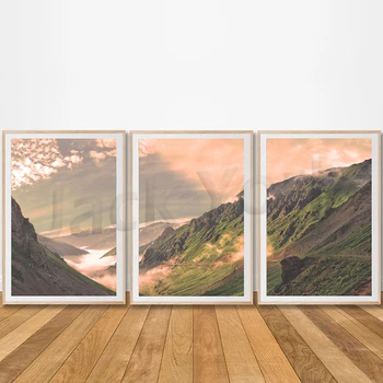 Mlha severské horské krajiny zataženo print vytiskne art misty plakát přírody panoramatický skandinávské divoké kopce